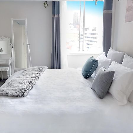 King Deluxe Apartments Melbourne Bagian luar foto